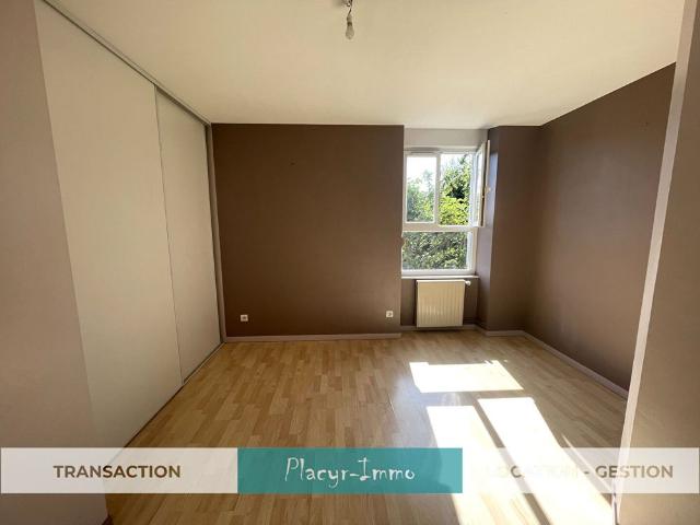 Location Appartement 3 pièces 69m²