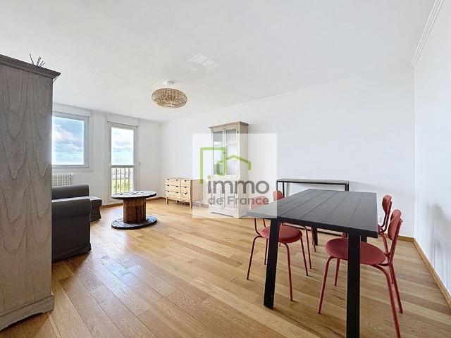 Location Appartement 3 pièces 69m²