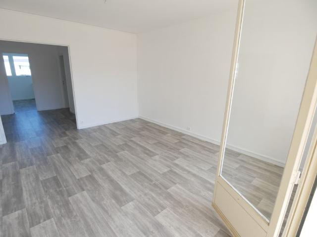Location Appartement 3 pièces 69m² ANGERS 49000