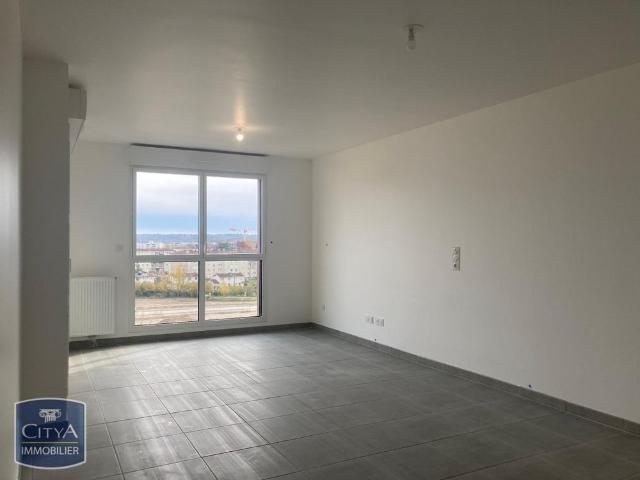 Location Appartement 3 pièces 69m² BORDEAUX 33800