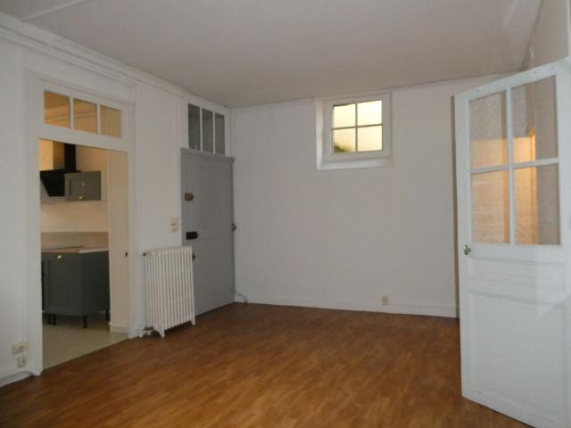 Location Appartement 3 pièces 69m² BRIARE 45250