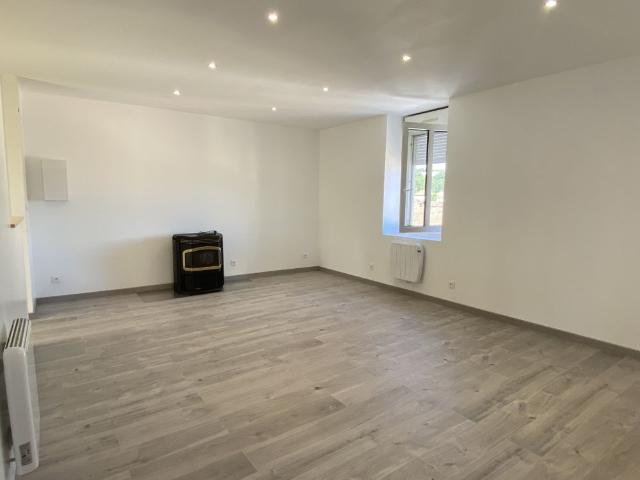 Location Appartement 3 pièces 69m² LE CREUSOT 71200