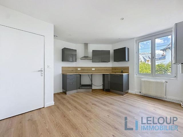 Location Appartement 3 pièces 69m² MONT ST AIGNAN 76130