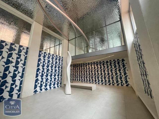 Location Appartement 3 pièces 69m² MONTPELLIER 34000