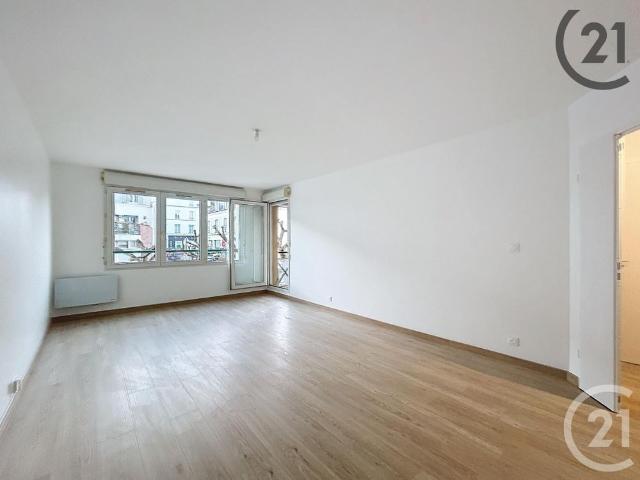 Location Appartement 3 pièces 69m² MELUN 77000