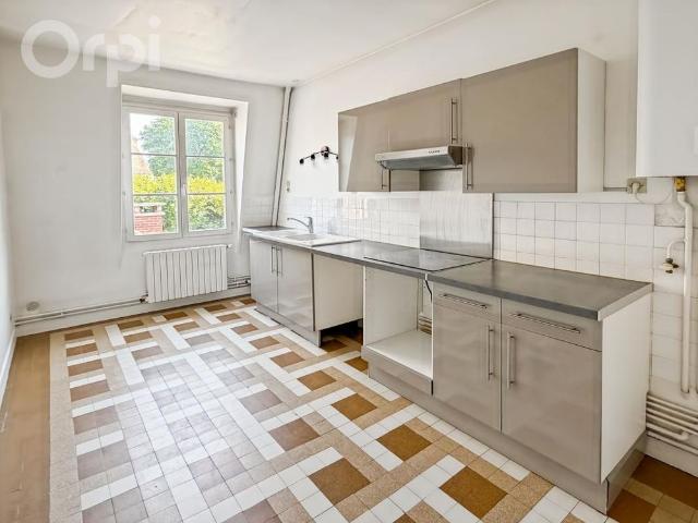 Location Appartement 3 pièces 69m² SENLIS 60300