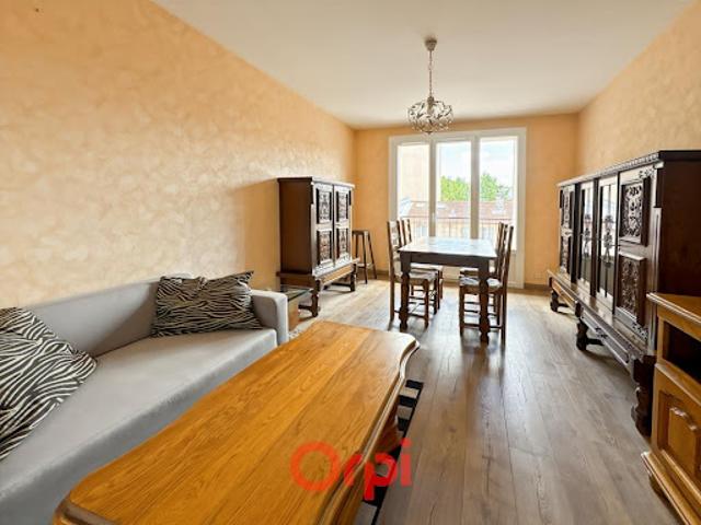Location Appartement 3 pièces 73.8 m2 Lyon 3ème