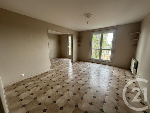 Location Appartement 3 pièces 73.27 m2 Cercy la Tour