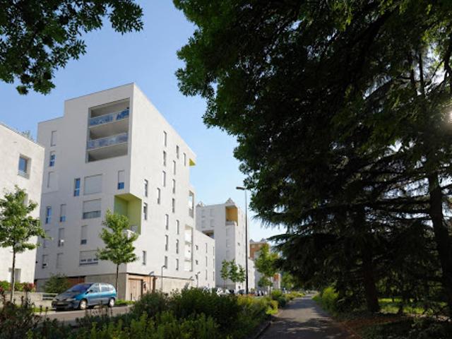 Location Appartement 3 pièces 73 m2 Grenoble
