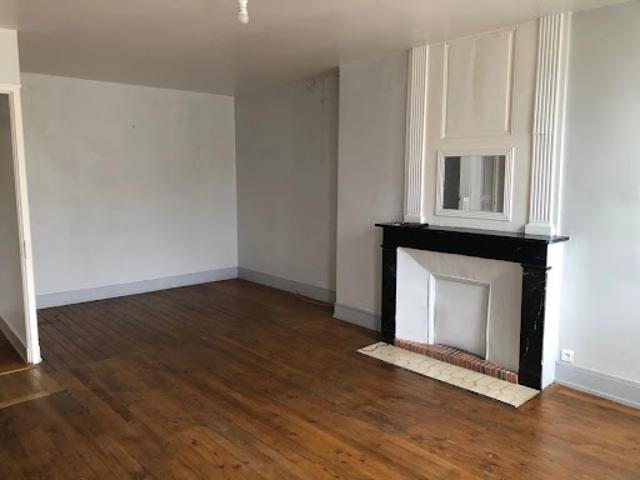 Location Appartement 3 pièces 73 m2 Saumur