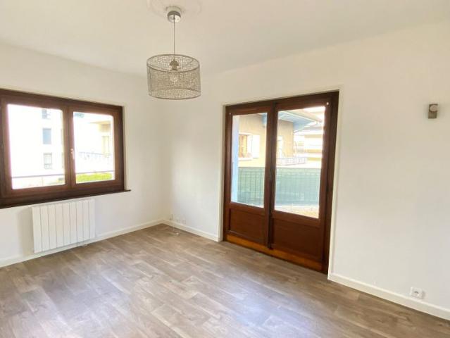 Location Appartement 3 pièces 73m²