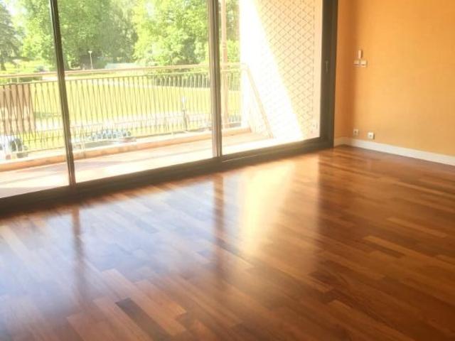 Location Appartement 3 pièces 73m²