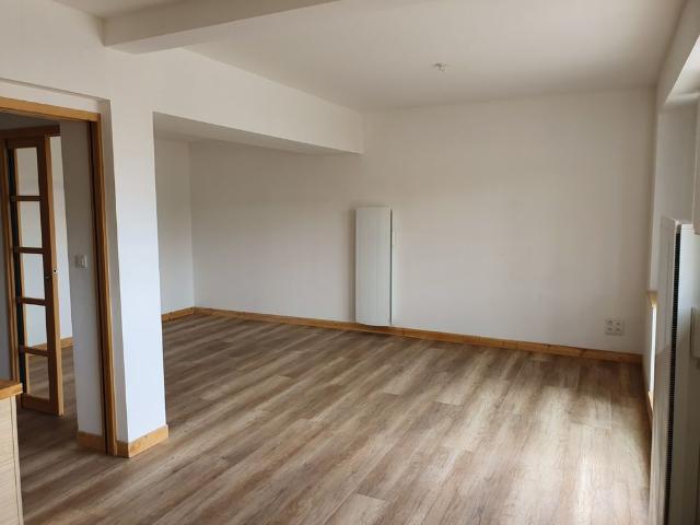 Location Appartement 3 pièces 73m² LENS 62300