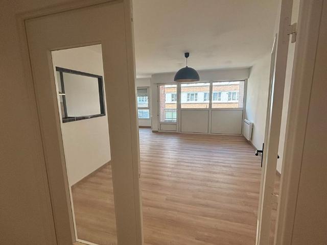 Location Appartement 3 pièces 73m² LILLE 59260