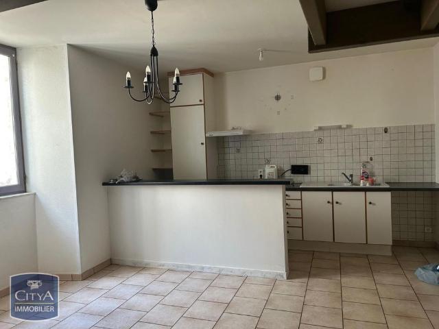 Location Appartement 3 pièces 73m² LISLE 24350
