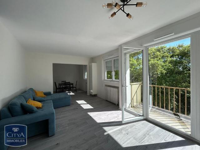 Location Appartement 3 pièces 73m² NIORT 79000