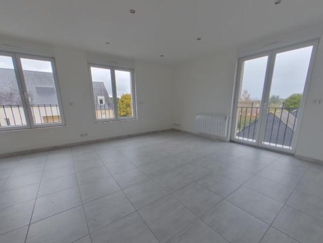 Location Appartement 3 pièces 73m² ST DOMINEUC 35190