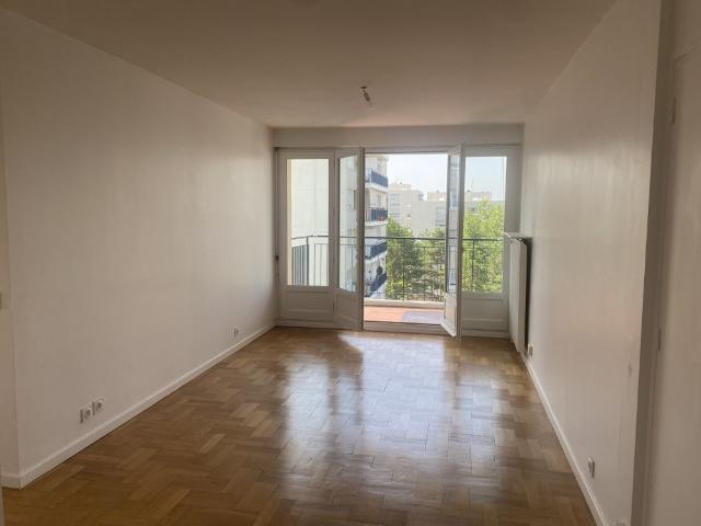 Location Appartement 3 pièces 73m² STE FOY LES LYON 69110