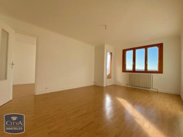Location Appartement 3 pièces 73m² VAIRES SUR MARNE 77360