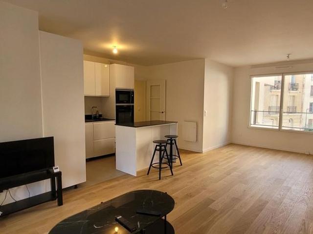 Location Appartement 3 pièces 73m² VANVES 92170