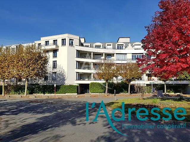 Location Appartement 3 pièces 70.84 m2 Noisy le Grand