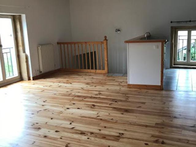 Location Appartement 3 pièces 70.86 m2 Saint Jean des Vignes