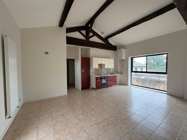 Location Appartement 3 pièces 70.94 m2 Saint Georges de Reneins