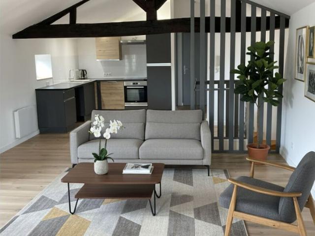 Location appartement 3 pièces, 70.00m², Marans