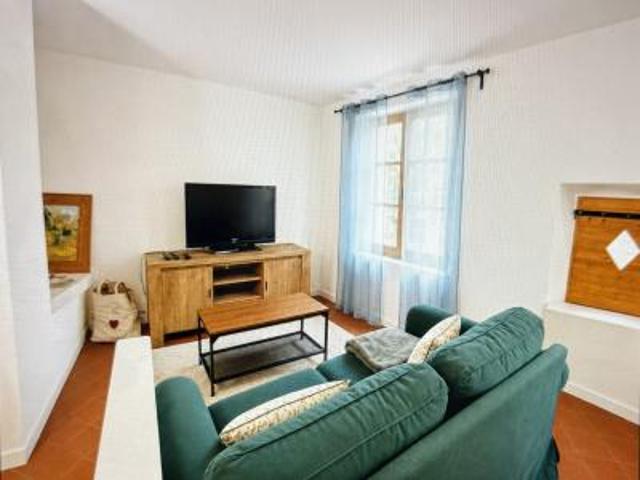location appartement 3 pièces 70 m2 vaucluse 84190 650 €