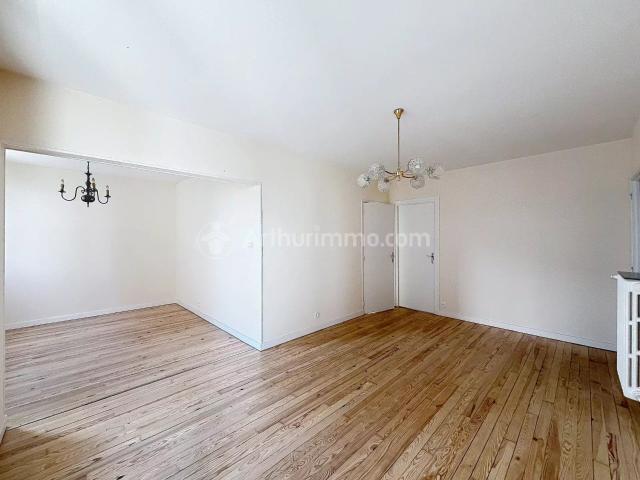 Location Appartement 3 pièces 70 m2 à Clermont Ferrand
