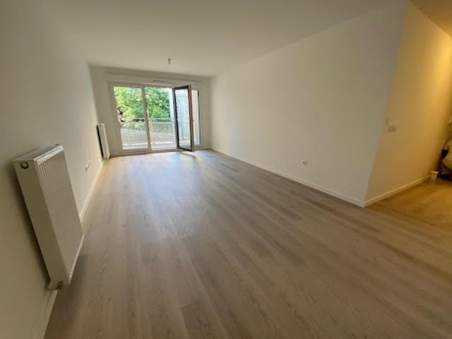 Location Appartement 3 pièces 70 m2 Bobigny