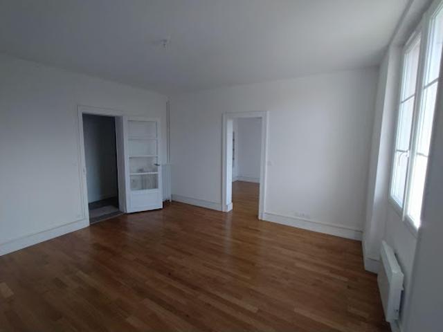 Location Appartement 3 pièces 70 m2 Chalons en champagne