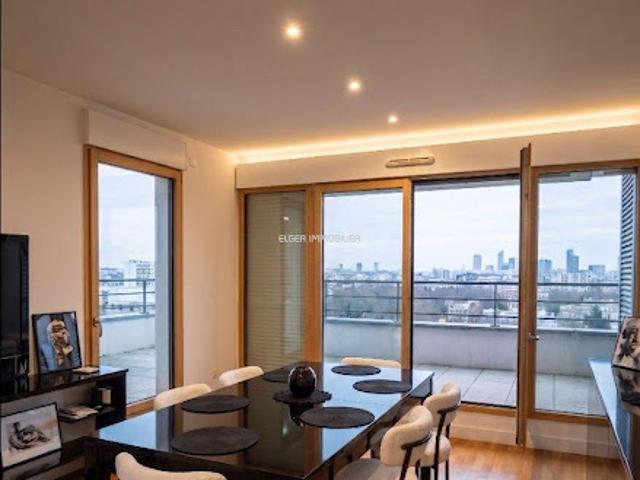 Location Appartement 3 pièces 70 m2 Courbevoie