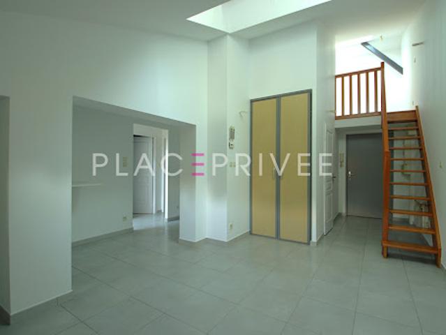 Location Appartement 3 pièces 70 m2 Fléville devant Nancy