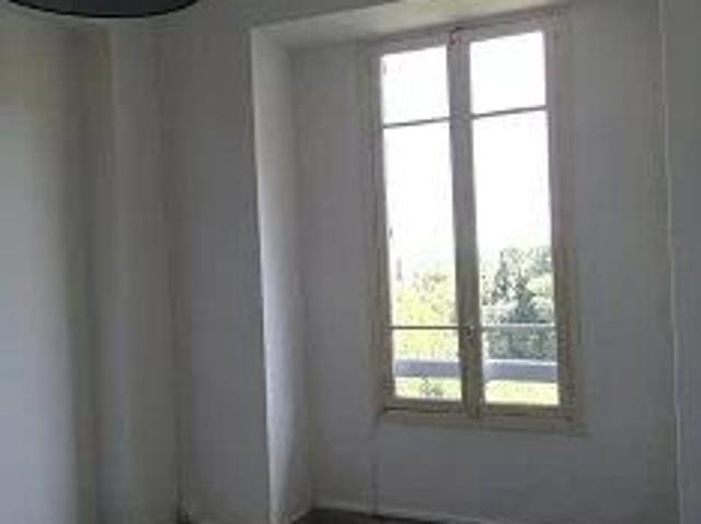 Location Appartement 3 pièces 70 m2 Grasse