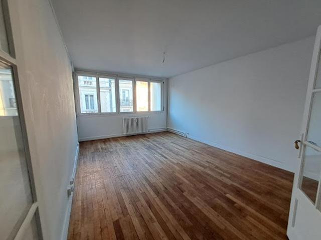 Location Appartement 3 pièces 70 m2 Limoges