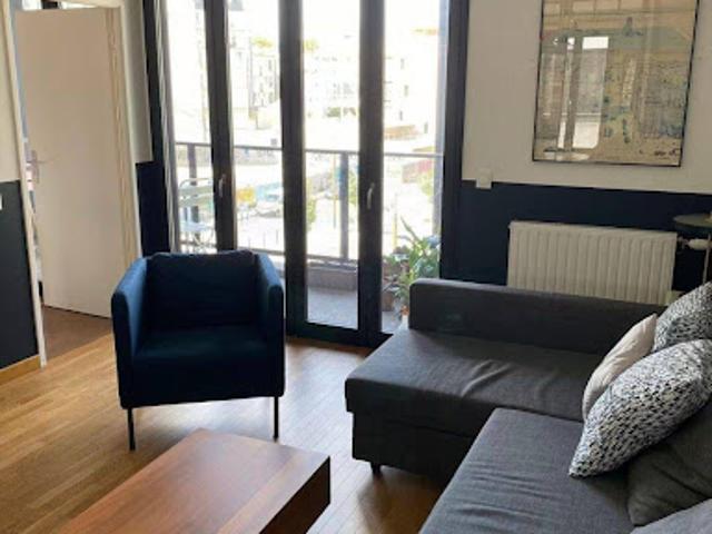 Location Appartement 3 pièces 70 m2 Pantin