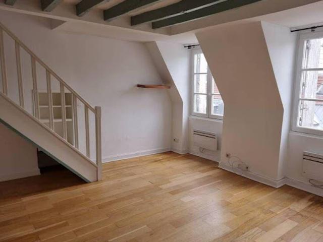 Location Appartement 3 pièces 70 m2 Paris 7ème