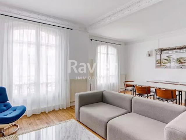 Location Appartement 3 pièces 70 m2 Paris 1er