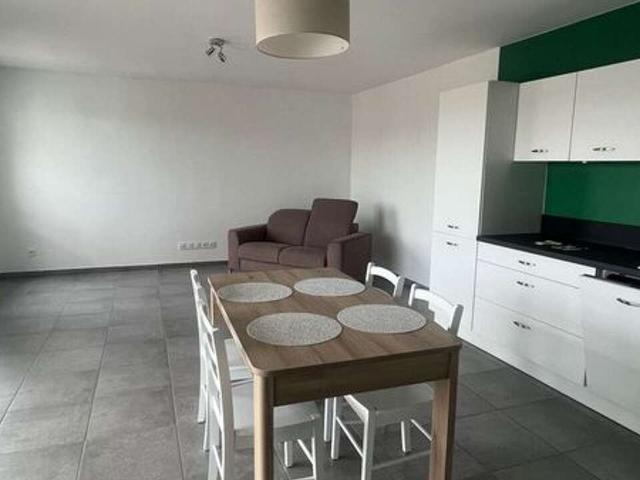 Location appartement 3 pièces 70 m² Craponne 69290