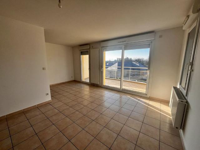 Location Appartement 3 pièces 70m²