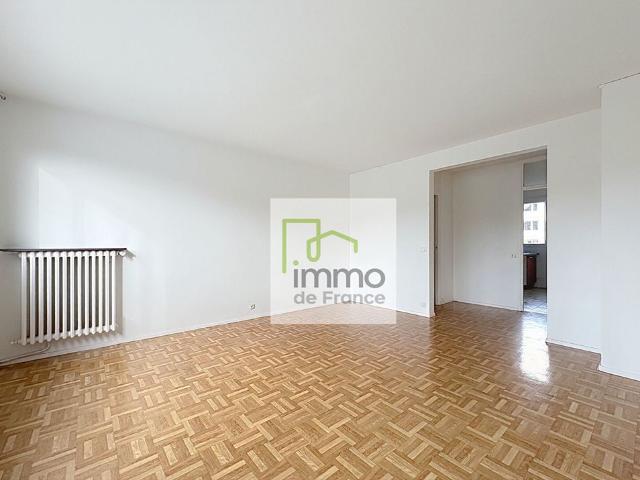 Location Appartement 3 pièces 70m²