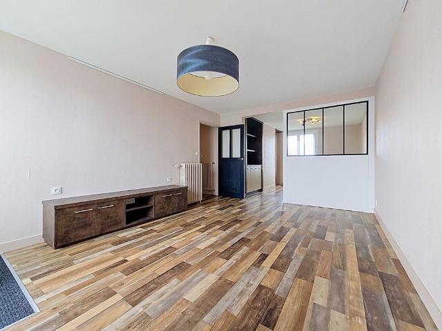 Location Appartement 3 pièces 70m²