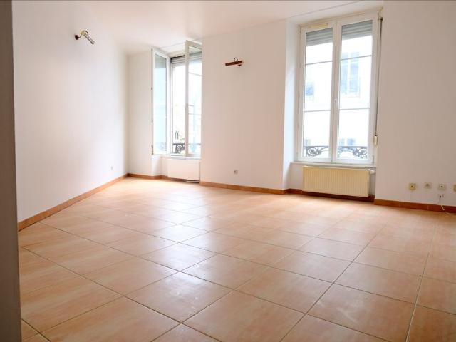 Location Appartement 3 pièces 70m²