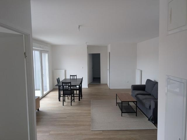 Location Appartement 3 pièces 70m² ARMENTIERES 59280
