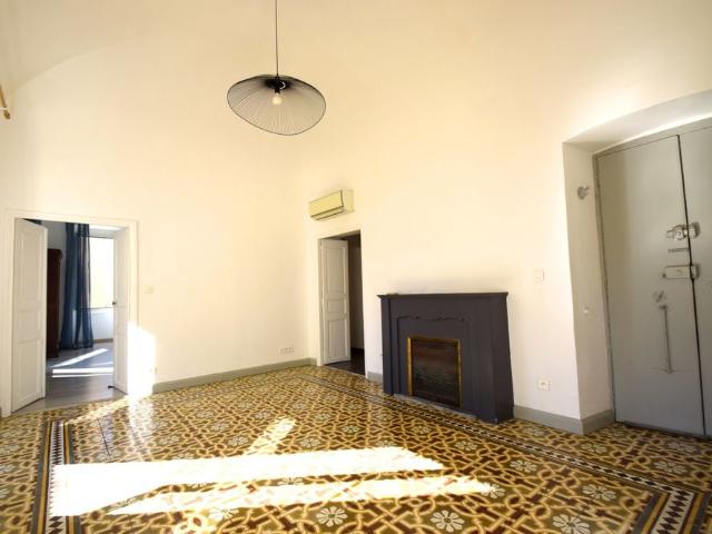 Location Appartement 3 pièces 70m² BASTIA 20200