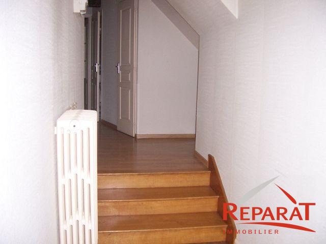 Location Appartement 3 pièces 70m² OBJAT 19130