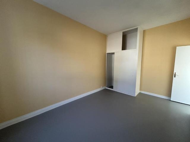 Location Appartement 3 pièces 70m² LE CREUSOT 71200