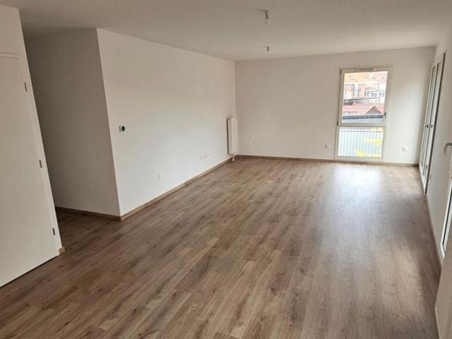 Location Appartement 3 pièces 70m² LILLE 59000
