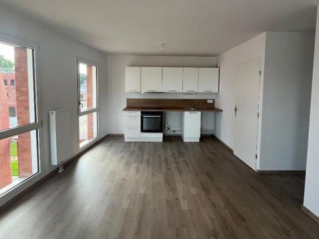 Location Appartement 3 pièces 70m² LILLE 59000